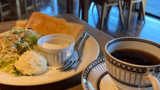 サンドイッチとカフェPANDAのサンドイッチ